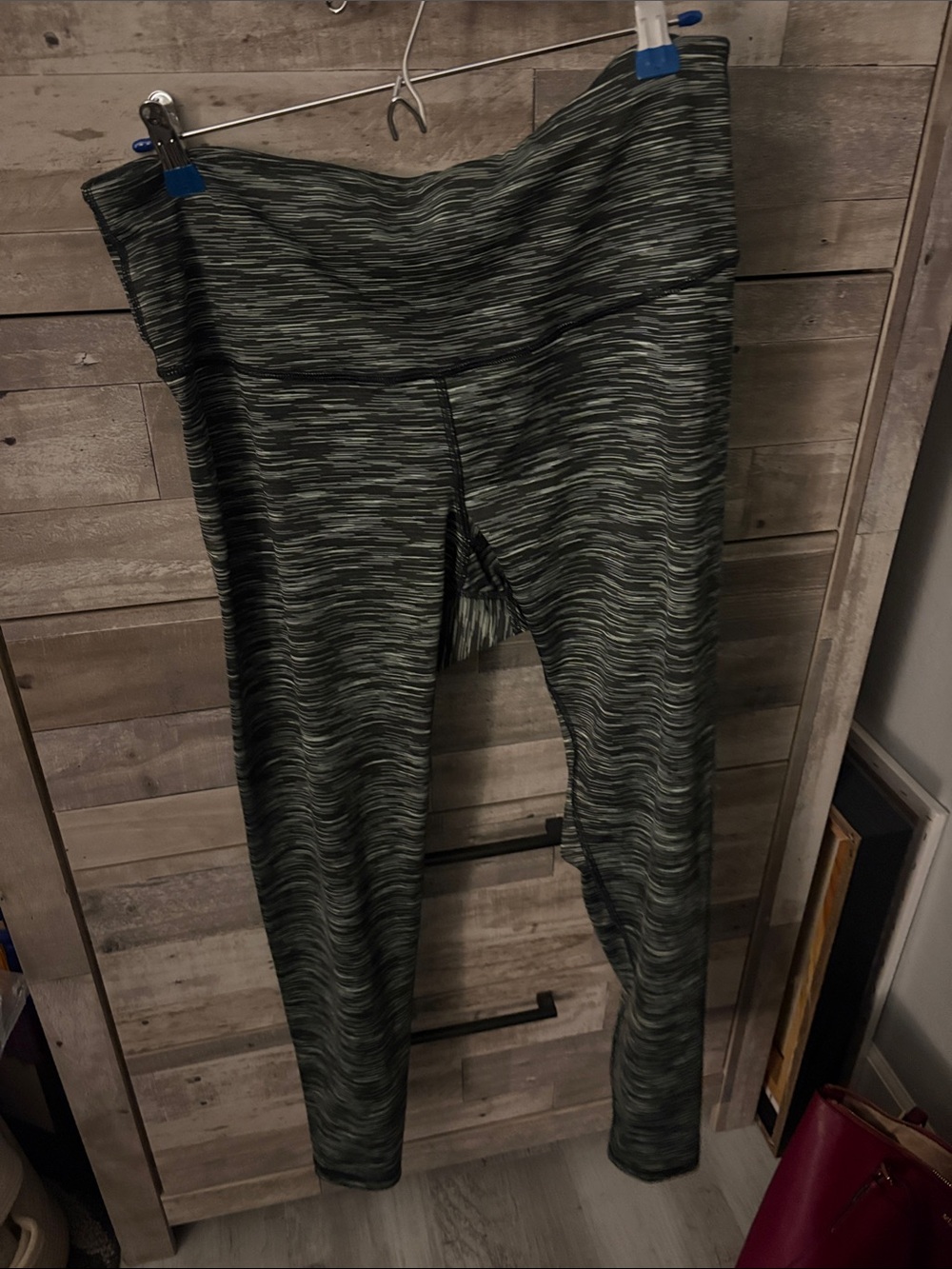 Old Navy Heathered Green/Black Leggings